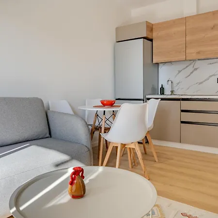 Apartamento Barrikada-e Tirana